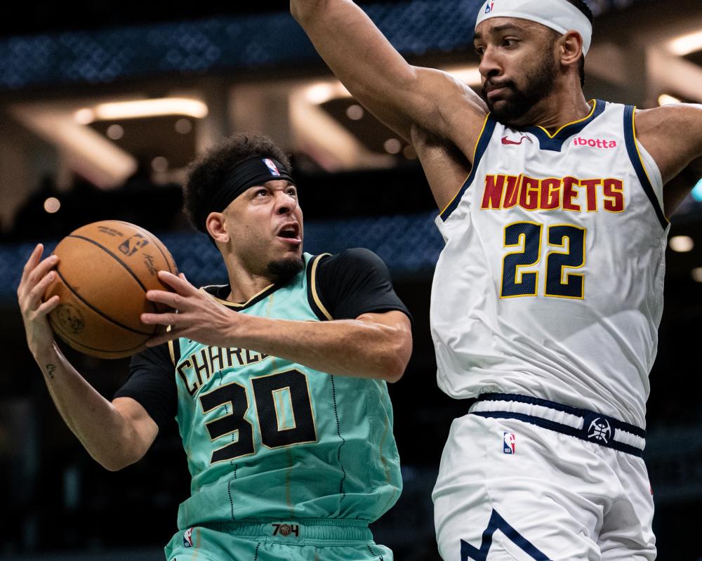 首场比赛 首场比赛